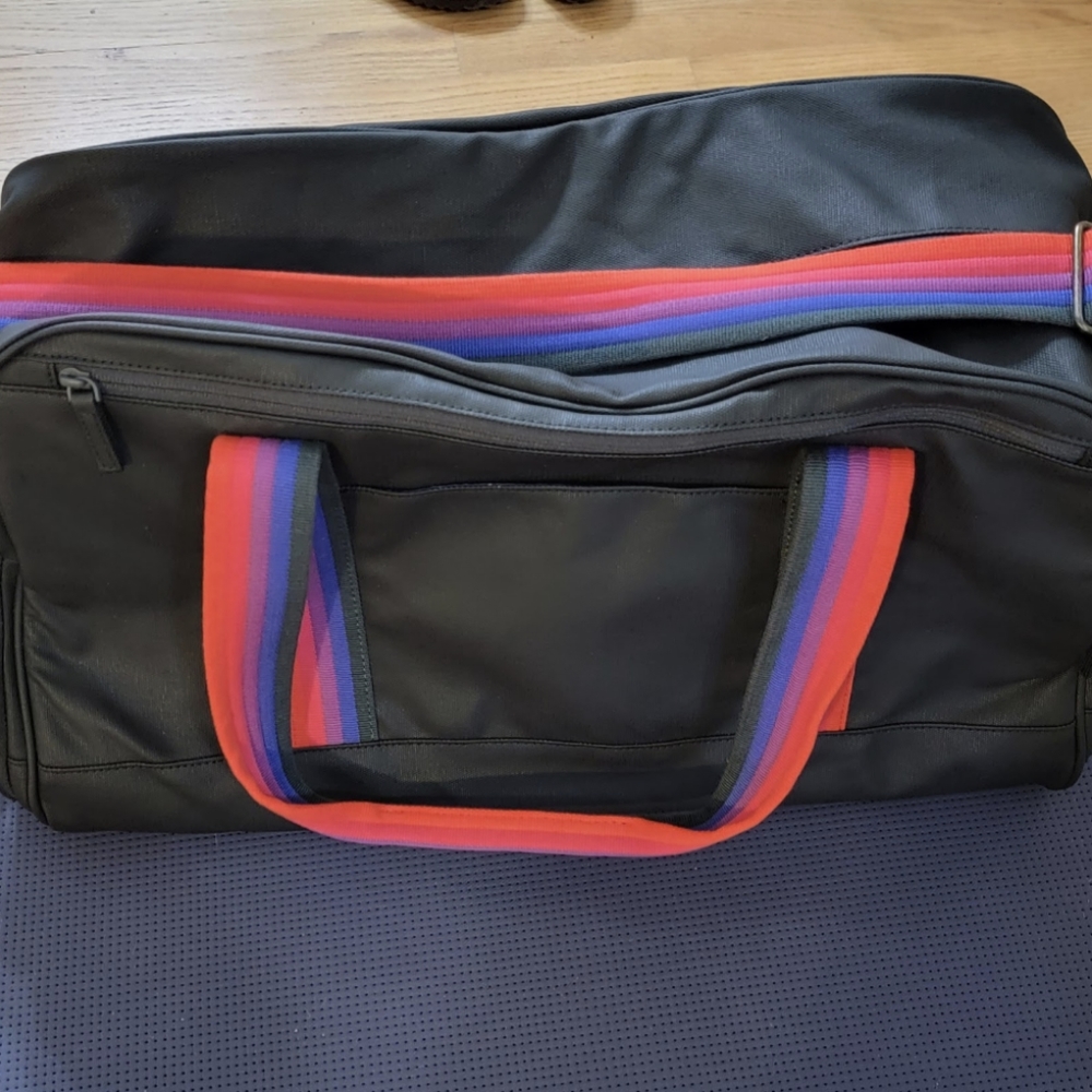 Marine Layer weekender bag